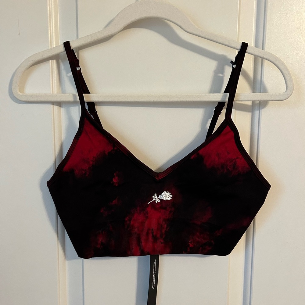 Forever Rose Sports Bra in Lava Wash